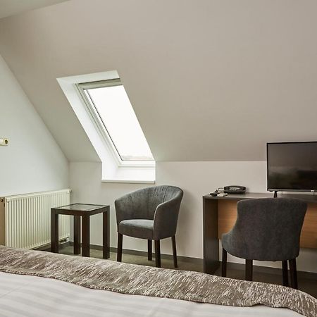 バラトンフレド ゴールド ハウス ペンション Bed & Breakfast エクステリア 写真