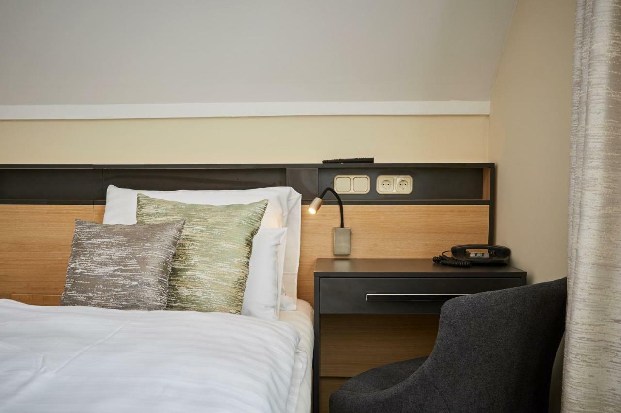 バラトンフレド ゴールド ハウス ペンション Bed & Breakfast エクステリア 写真