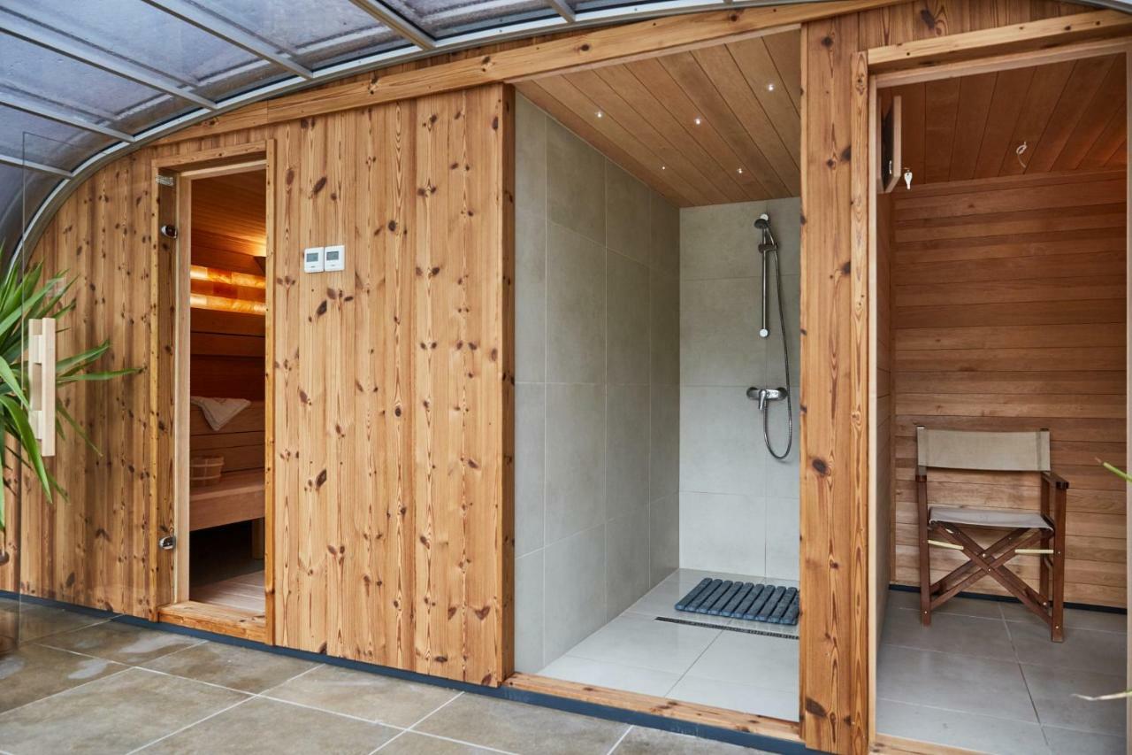 バラトンフレド ゴールド ハウス ペンション Bed & Breakfast エクステリア 写真