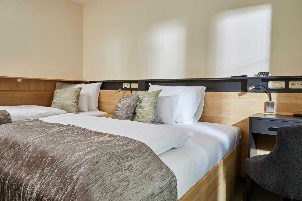 バラトンフレド ゴールド ハウス ペンション Bed & Breakfast エクステリア 写真
