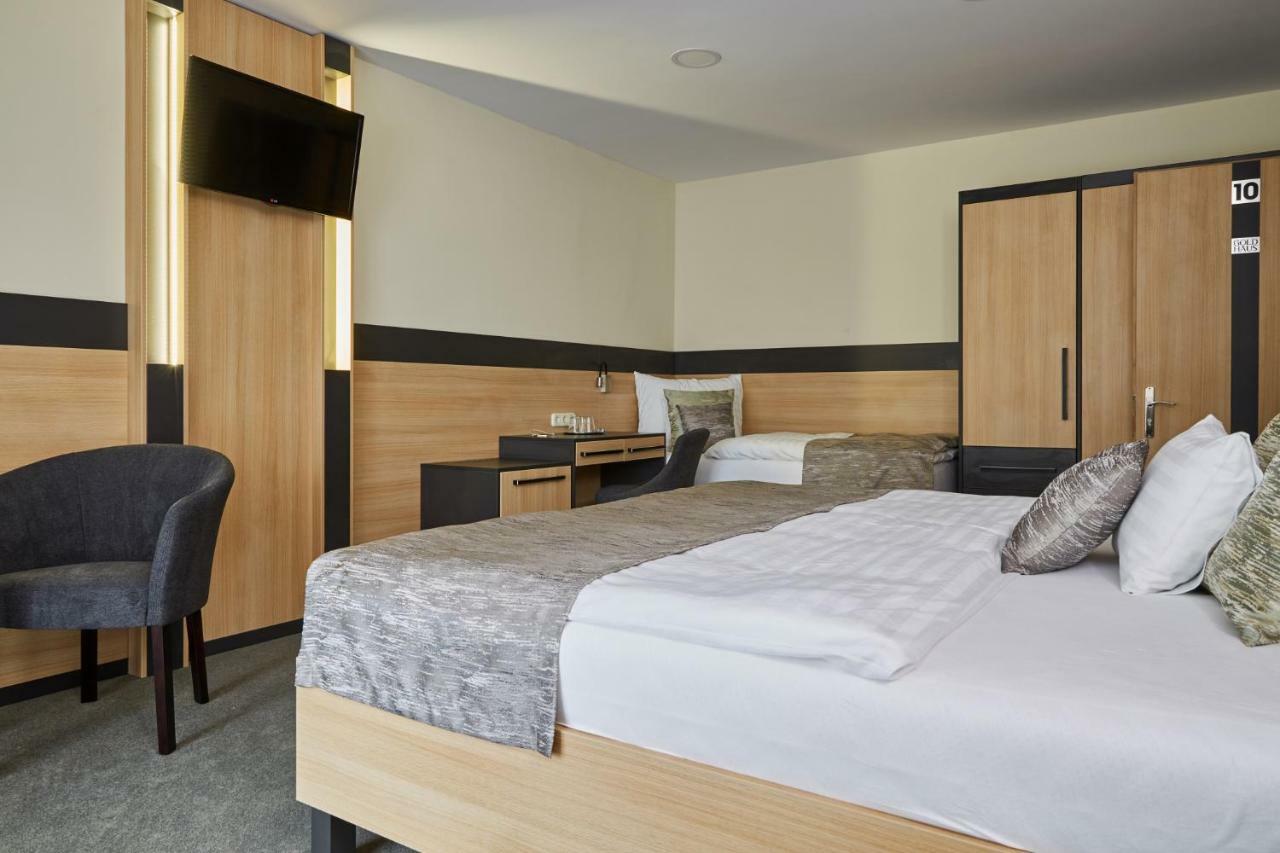 バラトンフレド ゴールド ハウス ペンション Bed & Breakfast エクステリア 写真